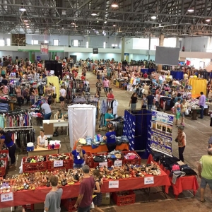Os consumidores poderÃ£o optar entre sÃ¡bado ou domingo para visitar a Feira Ponta de Estoque